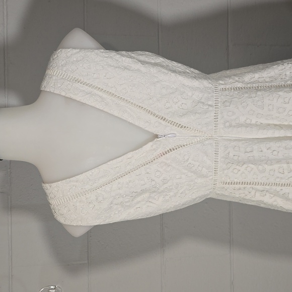 Lilly Pulitzer dress - Picture 5 of 11